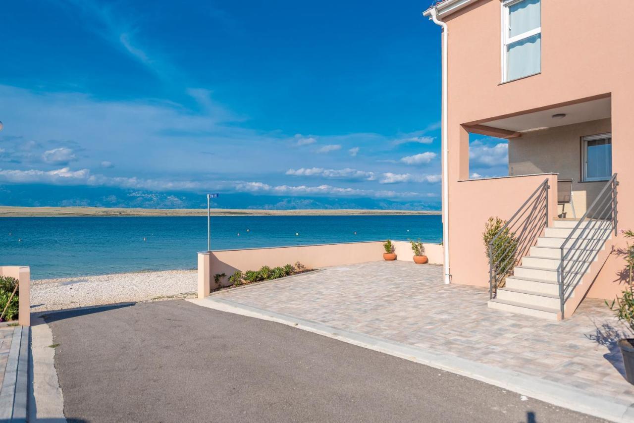 Luxury Apartments - La Vir 5& 6 المظهر الخارجي الصورة
